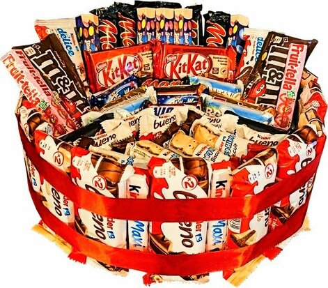 Snoep cirkel van 30cm met Kinder Bueno-Mars-Mini's,...