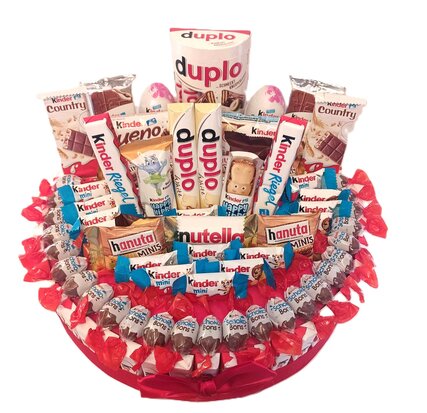 Snoeptaart 30cm met kinder chocolade en Nutella koekjes